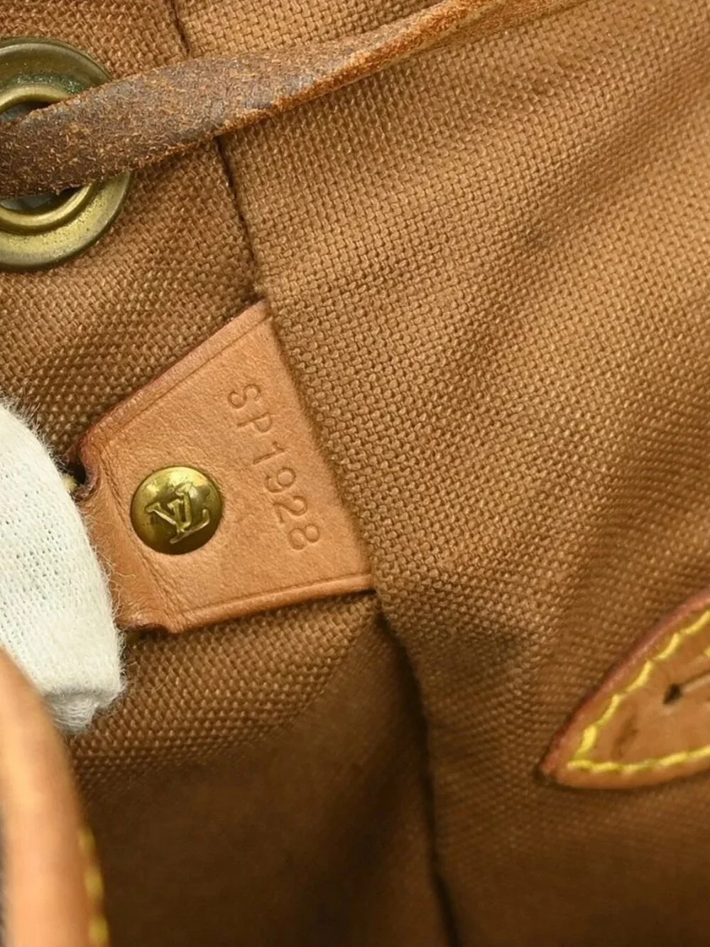 LOUIS VUITTON MONTSOURIS MM BACKPACK BAG MONOGRAM M51136 SP1928 YQ05413